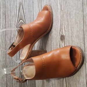 Madewell 6 brown/tan open toe feet cage heels